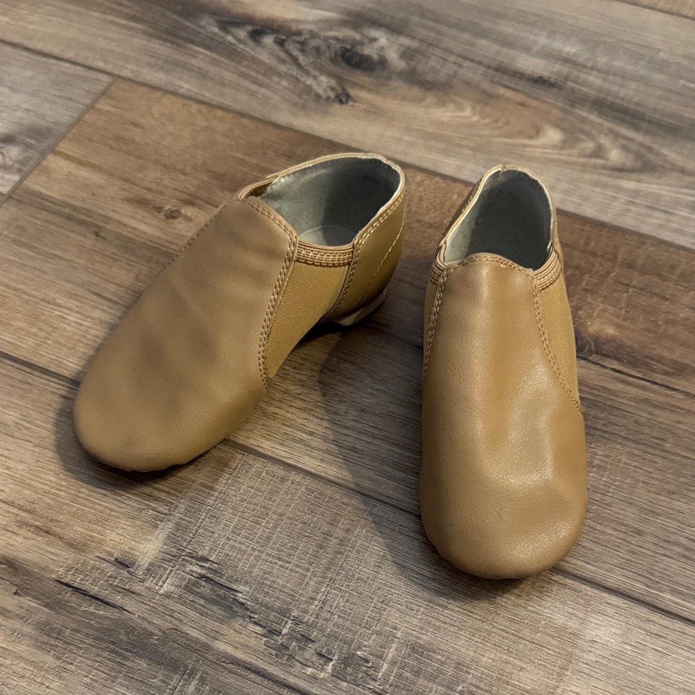 Toddler Girl Tan Jazz Shoe